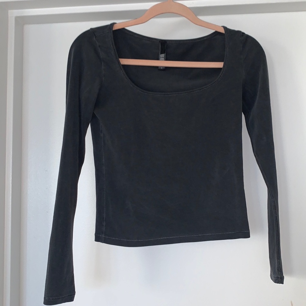 SKIMS Black Long Sleeve Tee